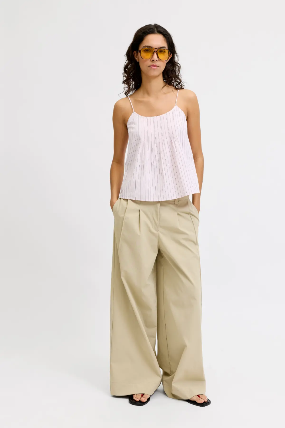 JXCaro Pleated Top - Pink Lady Seal Brown