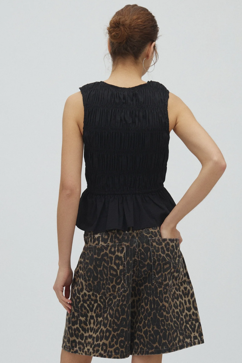 Cyra-M Top